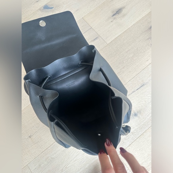 Black faux leather backpack - Picture 6 of 6